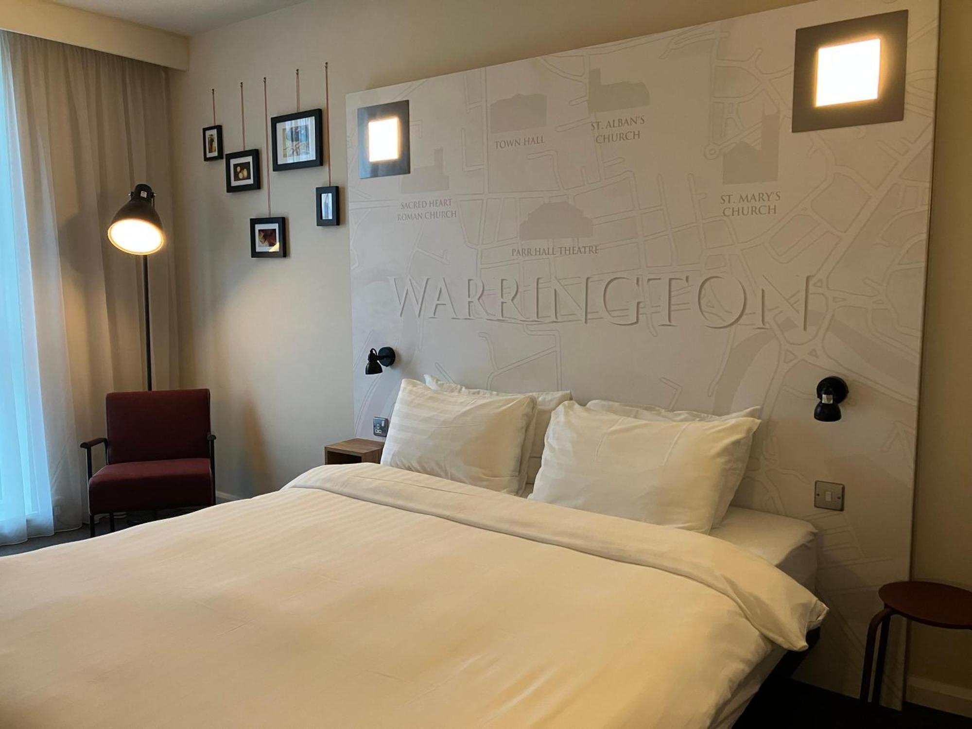 Pentahotel Warrington Exterior photo
